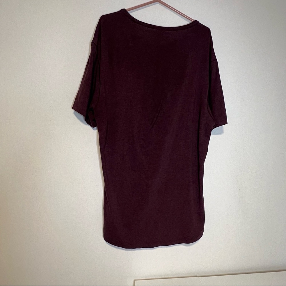 Lululemon Athletica relax fit T in “atmospheric purple” xl - Picture 2 of 7